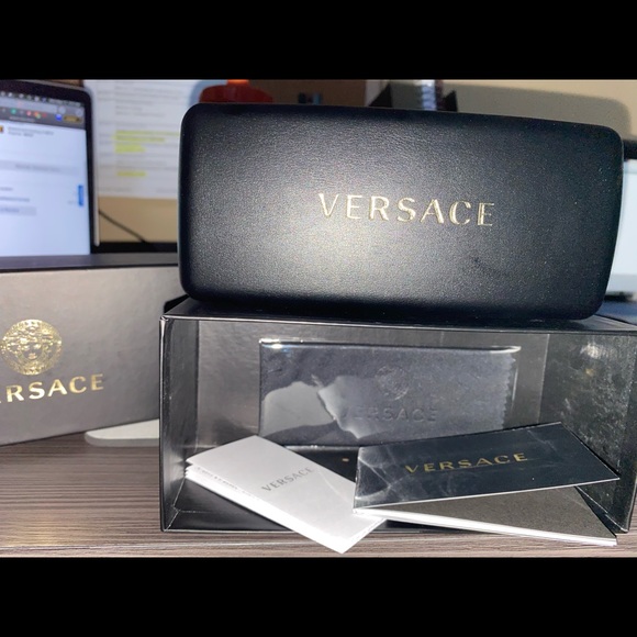 Versace sunglasses - Picture 2 of 7